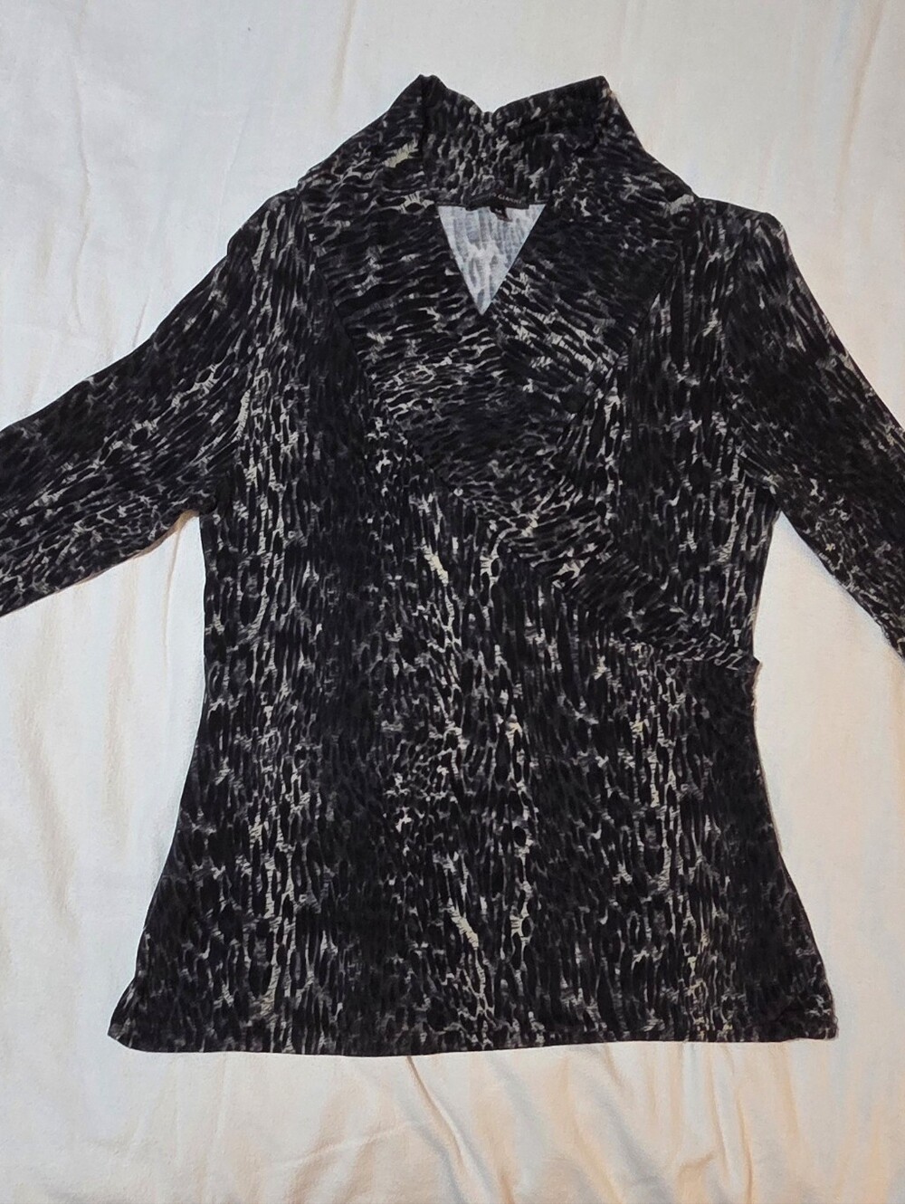 Fabrizio Giannia Leopard Animal Print Pleated V-Neck 3/4 Sleeve Blouse M